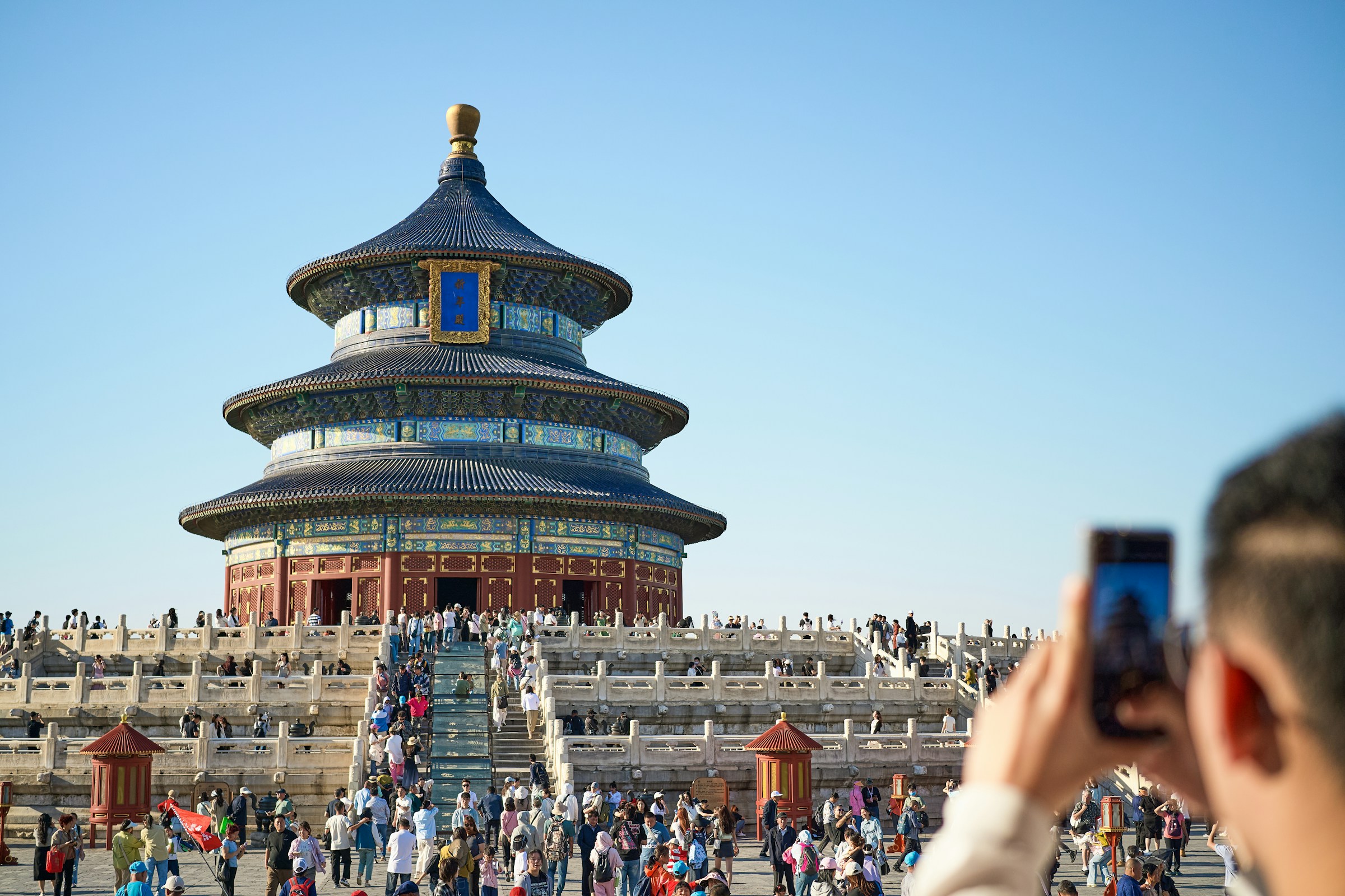 China extends visa-free entry to 75 countries amid tourism growth